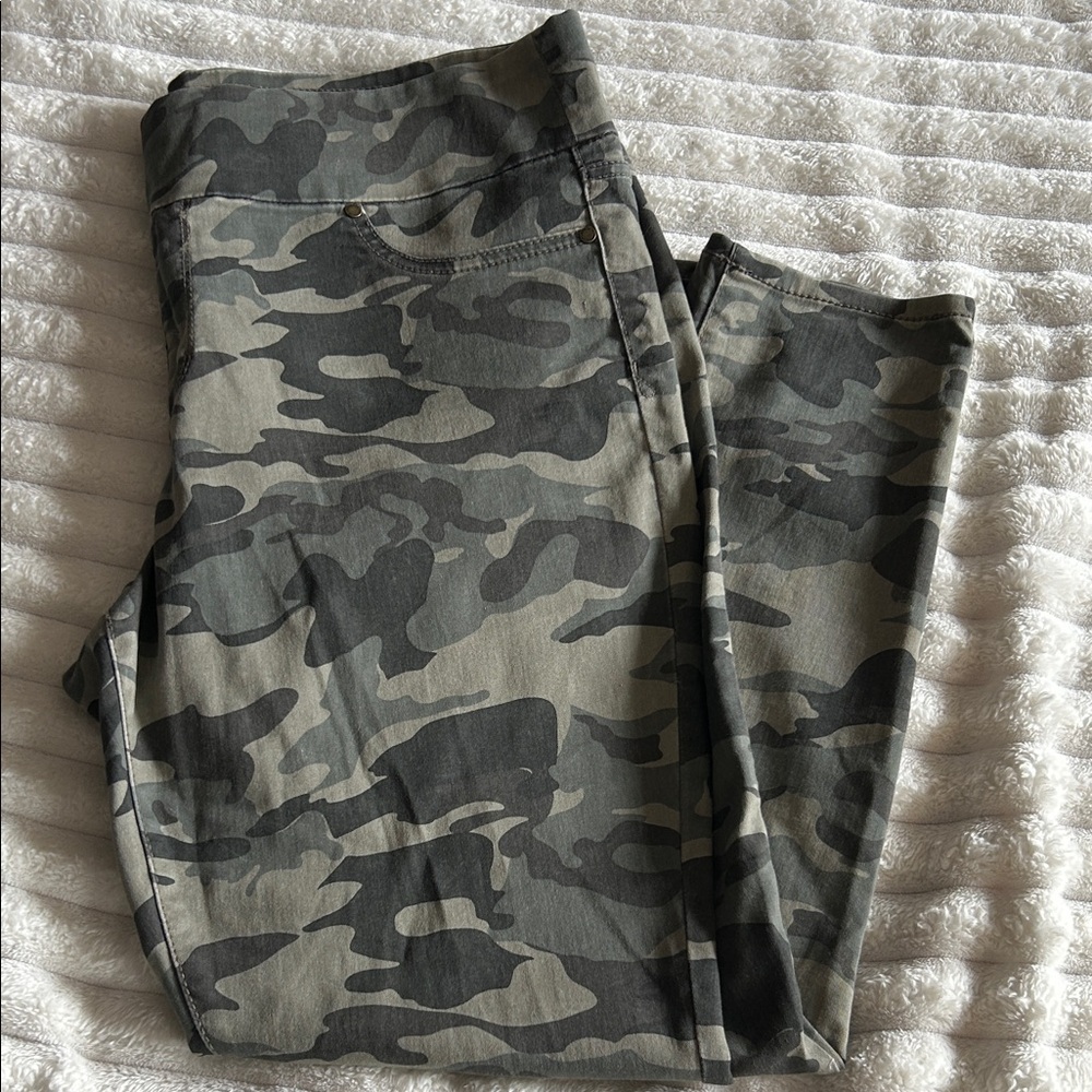 Jordache Camo Pull On Legging Jeans High Rise Stretch XL